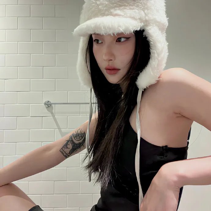 俏寡妇